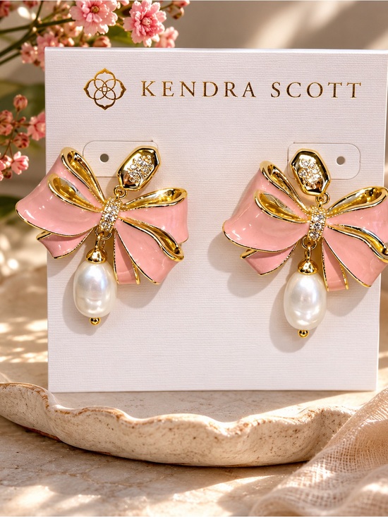 Kendra Scott Jewelry - NWT Kendra Scott Pink Enamel Bow Earrings with Pearl Drops